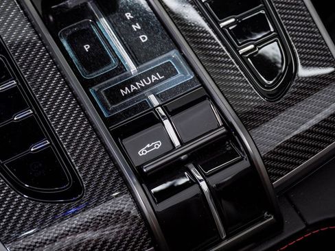 New 2026 Aston Martin Vanquish Convertible image 34