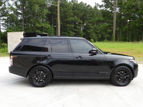 Used 2017 Land Rover Range Rover HSE Td6 AWD/4WD image 38