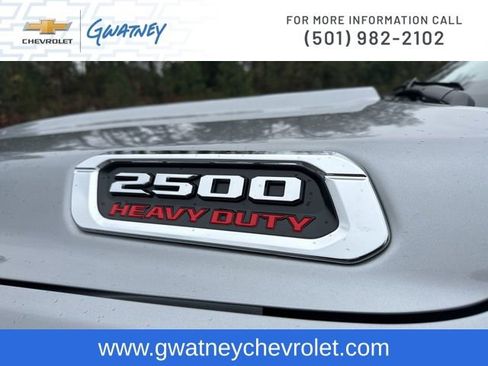 Used 2024 RAM 2500 Tradesman w/ Chrome Appearance Group image 15