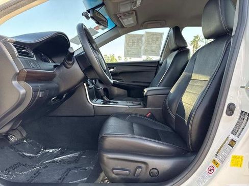 Used 2017 Toyota Camry XLE w/ Convenience Package image 19