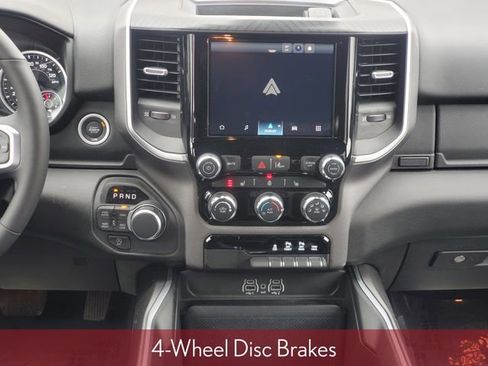 Used 2025 RAM 1500 Big Horn image 33