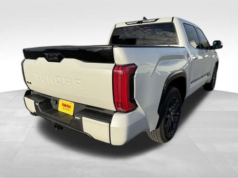 Used 2022 Toyota Tundra Platinum image 10