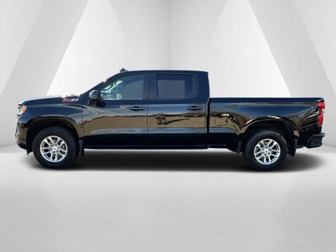 Used 2022 Chevrolet Silverado 1500 RST image 4