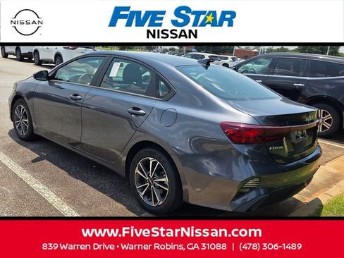 Used 2024 Kia Forte LXS FWD image 9