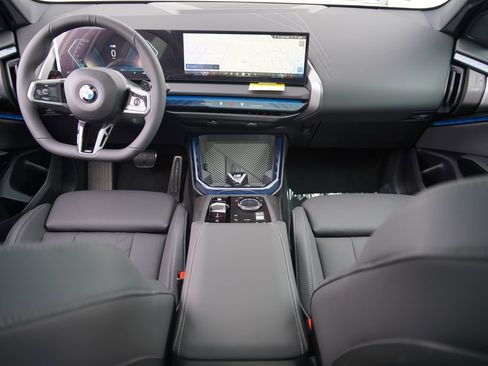 New 2026 BMW X3 xDrive30i w/ M Sport Package AWD/4WD image 12