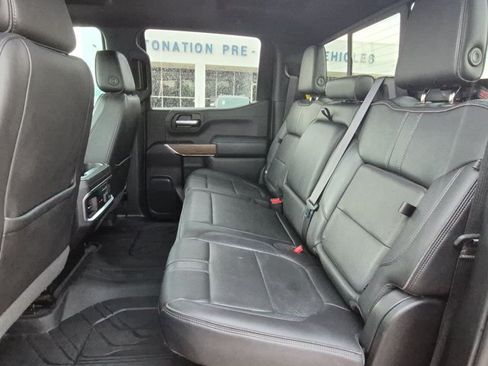 Used 2020 Chevrolet Silverado 1500 High Country w/ Technology Package AWD/4WD image 18