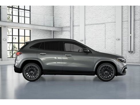 New 2026 Mercedes-Benz GLA 250 4MATIC image 2