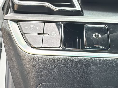 Used 2023 Kia Sportage X-Line image 14