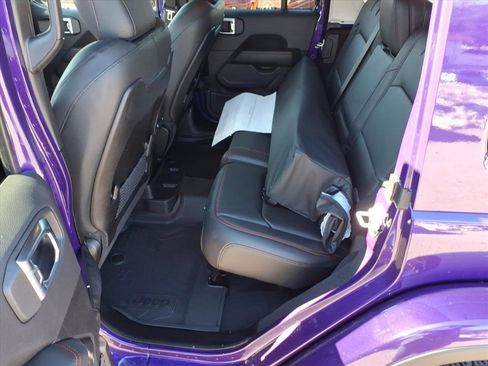 New 2026 Jeep Wrangler Unlimited Rubicon image 12