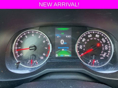 Used 2022 Toyota RAV4 LE image 24