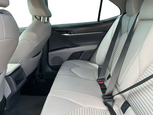 Used 2024 Toyota Camry SE AWD/4WD image 21