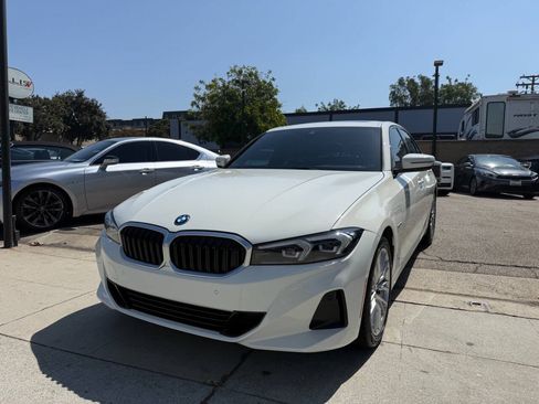 Used 2023 BMW 330e w/ Driving Assistance Package RWD image 6