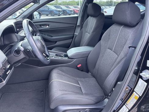 Certified 2025 Honda Accord Sport image 17