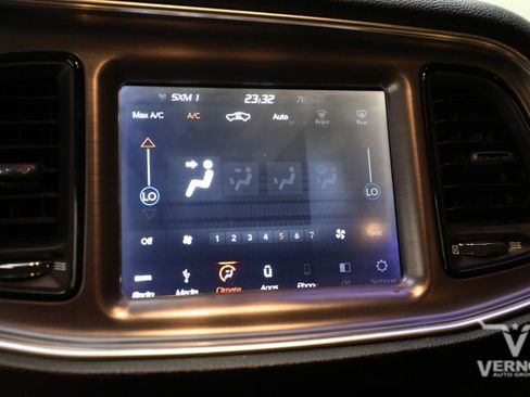 Used 2018 Dodge Challenger R/T Scat Pack image 41