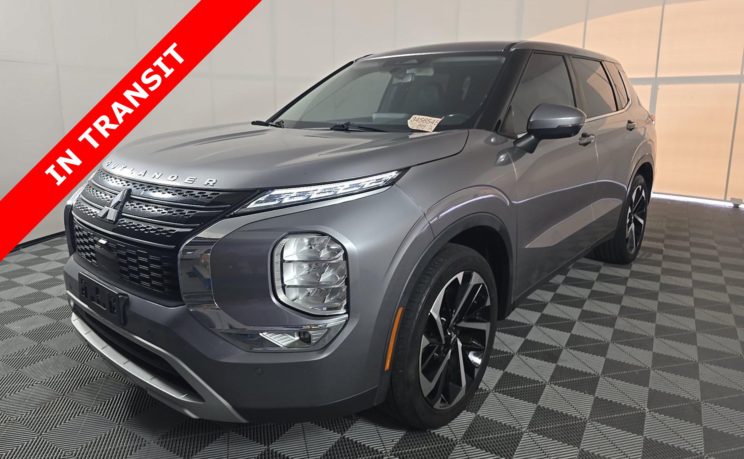 Used 2022 Mitsubishi Outlander SE FWD image 1