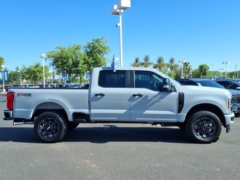 Used 2026 Ford F250 XL w/ STX Appearance Package AWD/4WD image 3