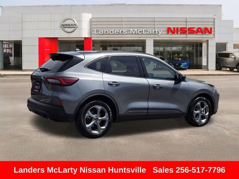 Used 2025 Ford Escape ST-Line FWD image 3