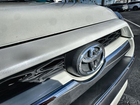 Used 2015 Toyota 4Runner SR5 image 31