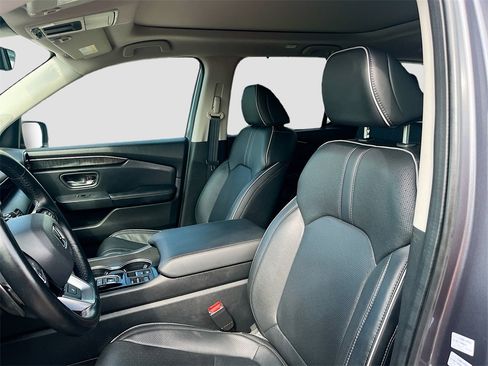 Used 2023 Honda Pilot Elite image 21