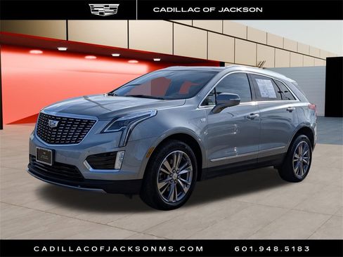 Used 2025 Cadillac XT5 Premium Luxury image 1