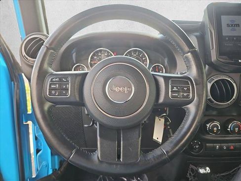 Used 2017 Jeep Wrangler Sport w/ Quick Order Package 24S AWD/4WD image 13