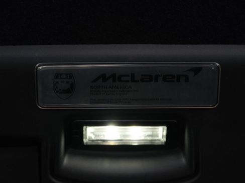 Used 2024 McLaren 750S Spider RWD image 48