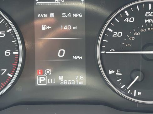 Used 2025 Subaru Crosstrek 2.5i Premium AWD/4WD image 21