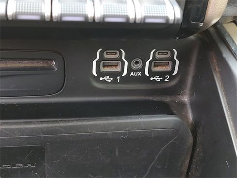 Certified 2019 RAM 1500 Laramie image 34