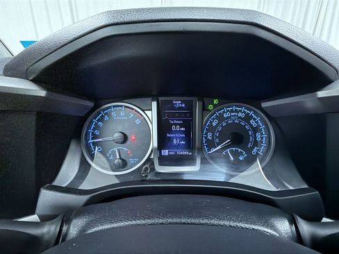 Used 2019 Toyota Tacoma SR5 image 11