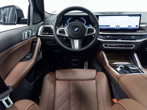Used 2026 BMW X6 xDrive40i AWD/4WD image 3