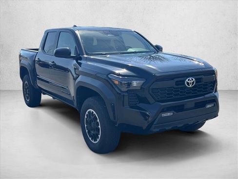 Certified 2024 Toyota Tacoma TRD Off-Road image 3