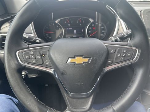 Used 2024 Chevrolet Equinox LT FWD image 11