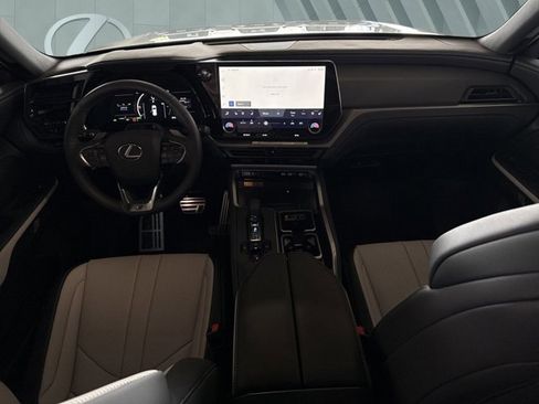 Certified 2026 Lexus TX 500h AWD w/ Technology Package image 12