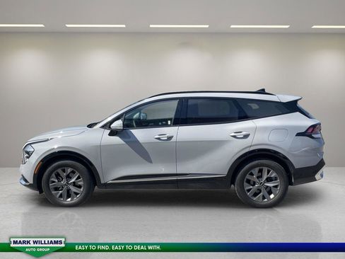 Used 2023 Kia Sportage SX image 4