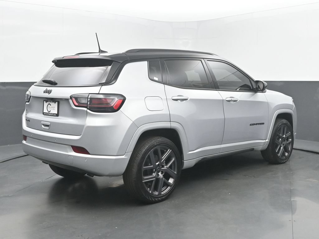 Used 2025 Jeep Compass Limited w/ Driver Assist Group I AWD/4WD image 7