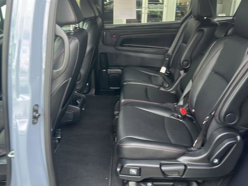 Used 2025 Honda Odyssey Sport-L image 39