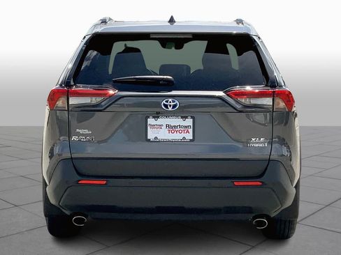 Used 2024 Toyota RAV4 XLE Premium w/ Weather Package AWD/4WD image 5