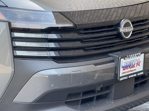 New 2026 Nissan Kicks S image 3