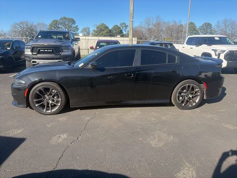 Used 2021 Dodge Charger R/T w/ Performance Handling Group image 4