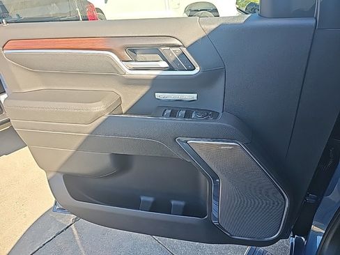 New 2026 GMC Sierra 1500 Denali image 9