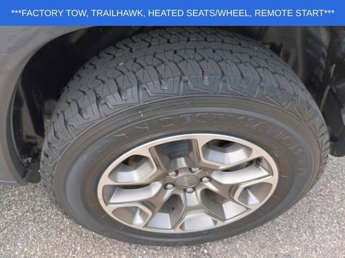 Used 2022 Jeep Cherokee Trailhawk w/ Trailer Tow Group AWD/4WD image 19