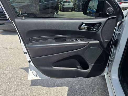 Used 2022 Dodge Durango R/T w/ Blacktop Package AWD/4WD image 9