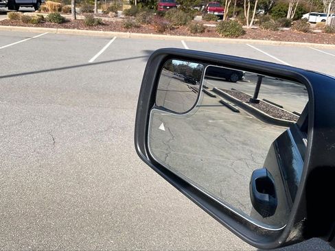 New 2026 RAM 1500 4x4 Crew Cab image 26