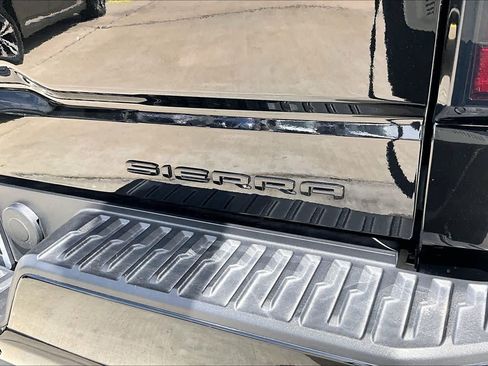 Used 2025 GMC Sierra 1500 Denali Ultimate AWD/4WD image 28
