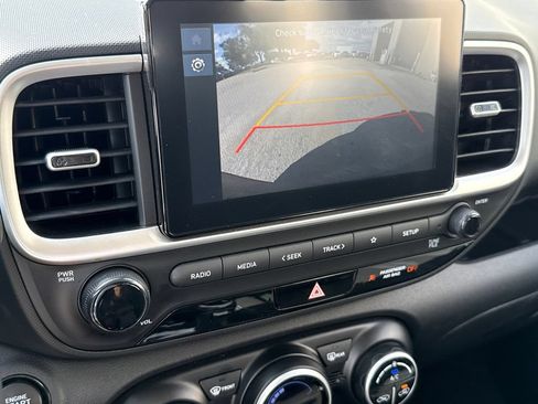 Used 2026 Hyundai Venue SEL FWD image 24