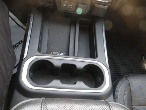 Used 2019 GMC Sierra 1500 Denali w/ Denali Carbonpro Edition image 15