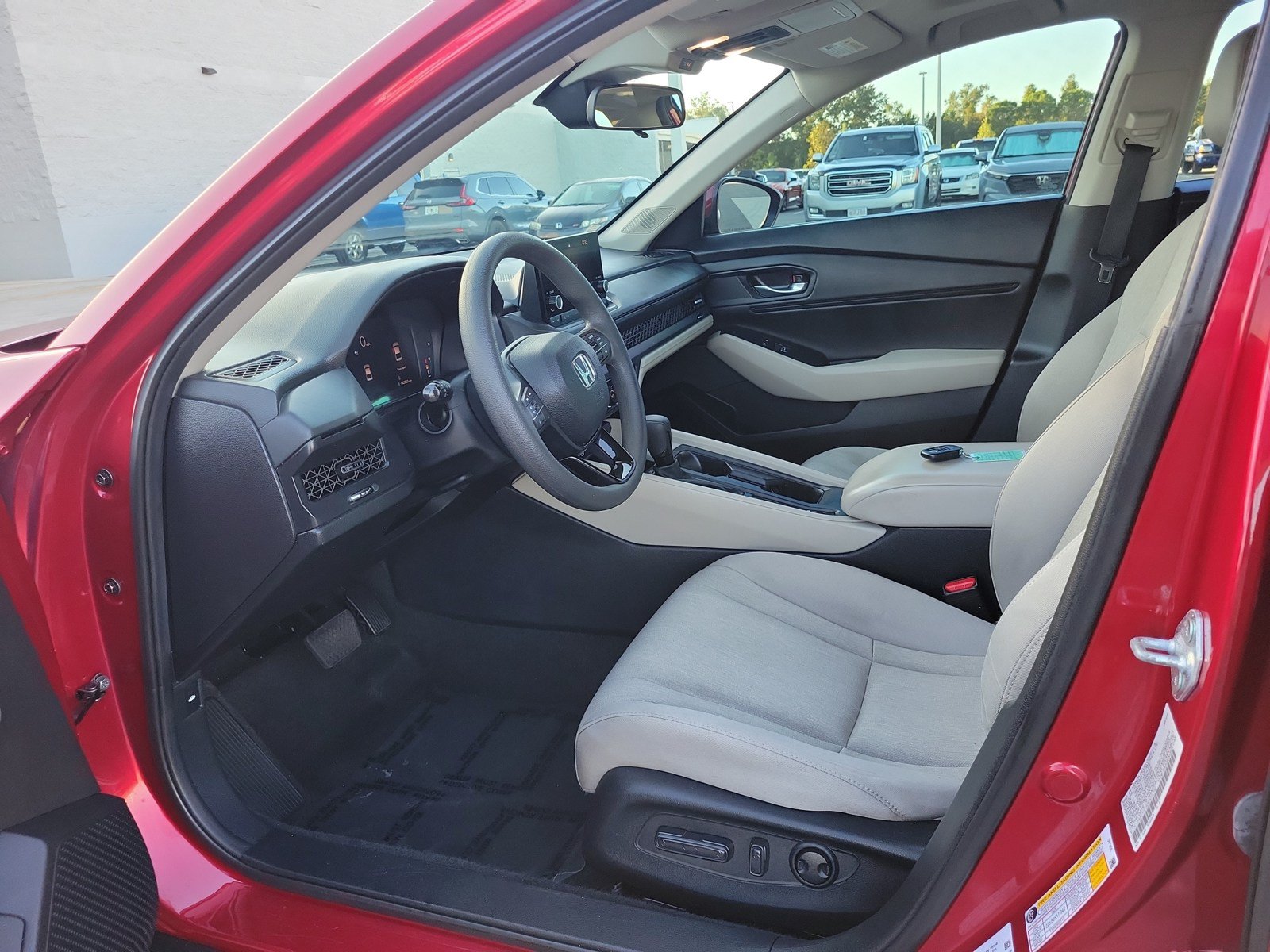 Used 2024 Honda Accord EX image 15