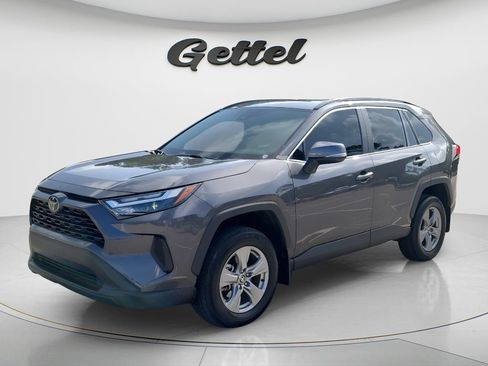 Used 2024 Toyota RAV4 XLE w/ Convenience Package FWD image 1
