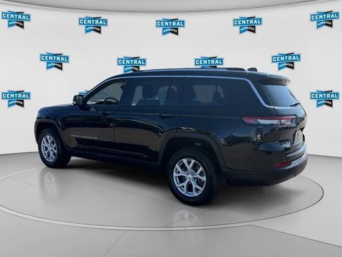 Used 2023 Jeep Grand Cherokee L Limited AWD/4WD image 4
