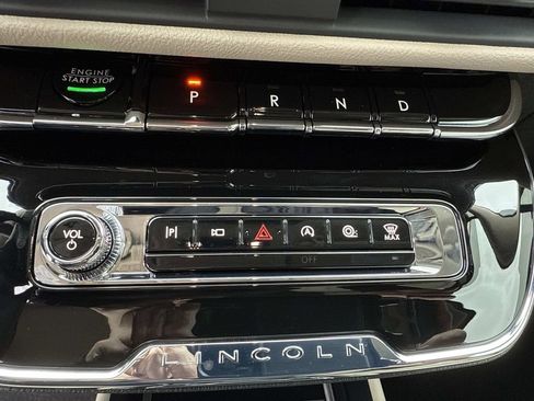 New 2026 Lincoln Corsair Premiere image 28